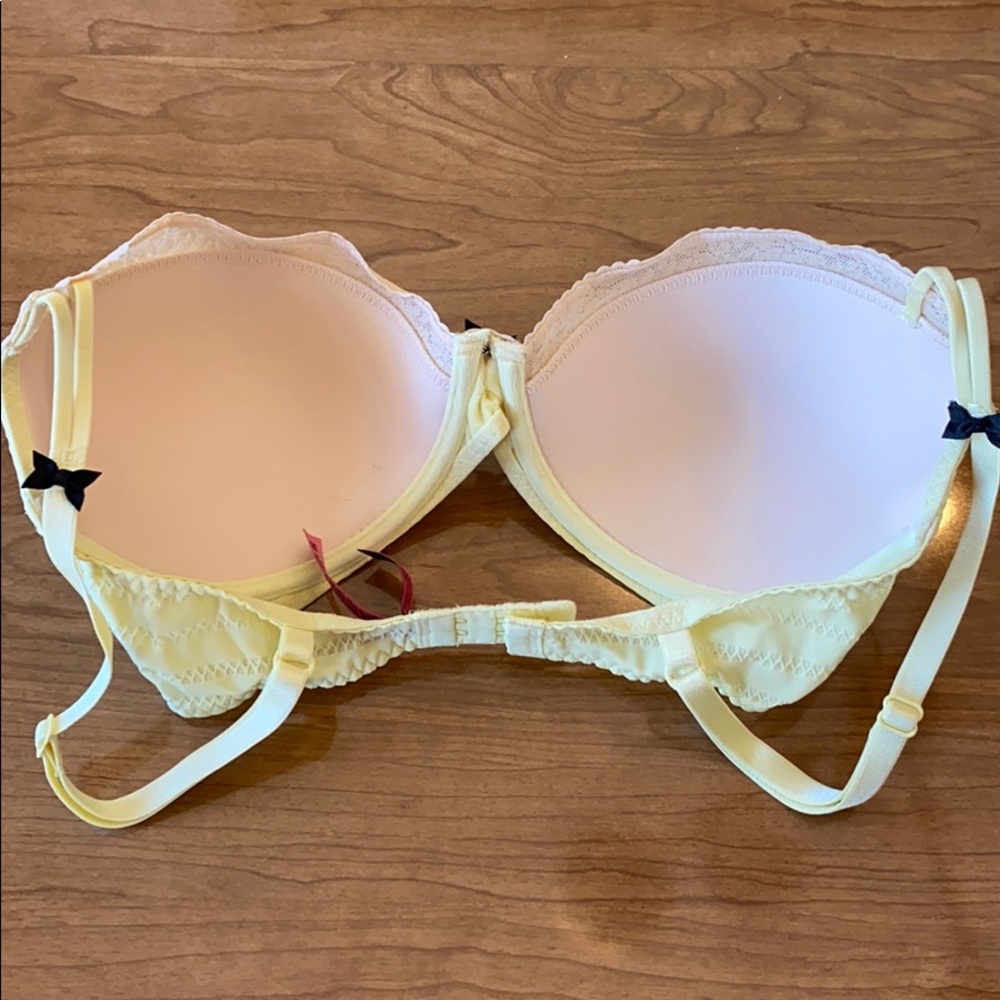 Betsey Johnson intimates bra - Picture 3 of 3